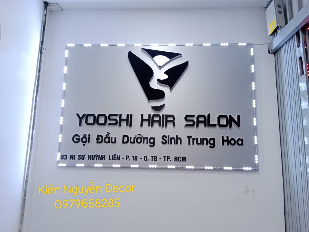 Bảng hiệu hộp đèn Salon Tóc Yooshi